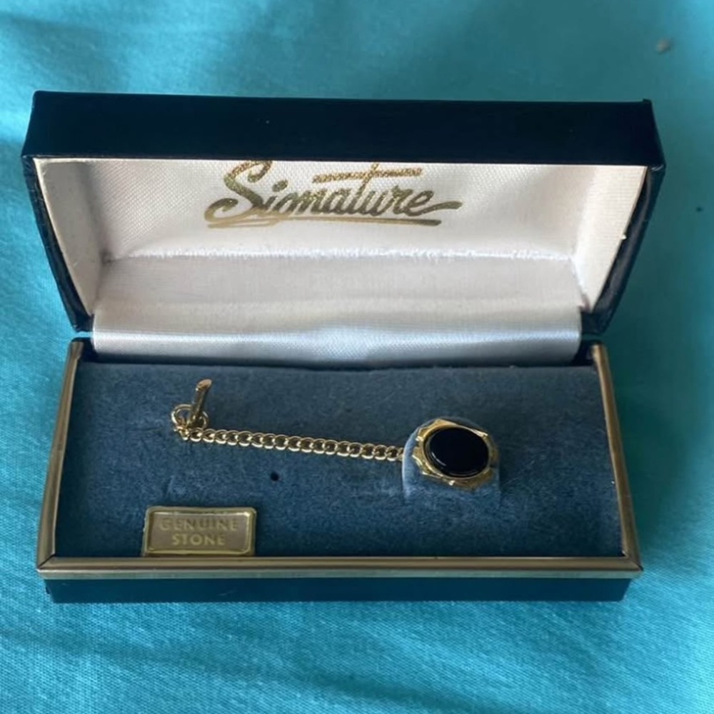 Vintage Signature Genuine Onyx Stone Tie Tack